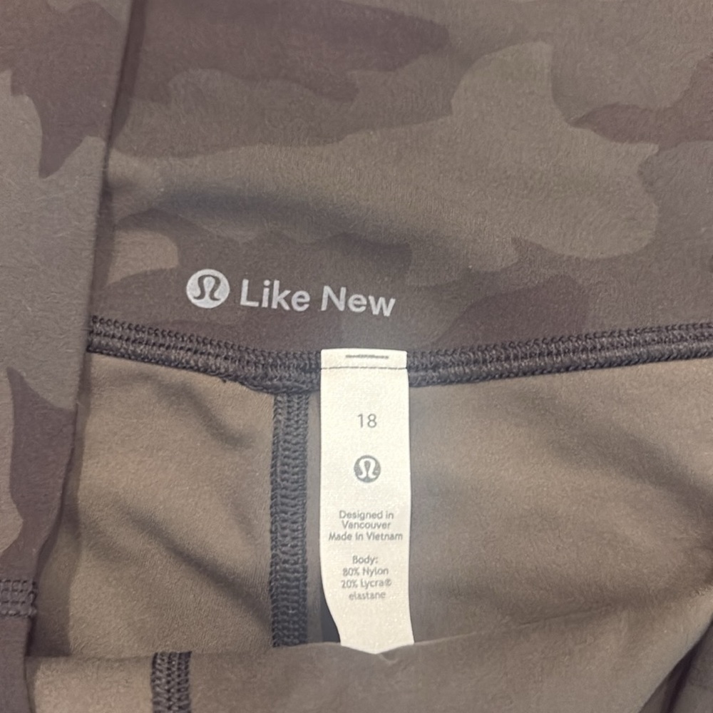 lululemon athletica Camouflage Leggings - - Picture 2 of 5